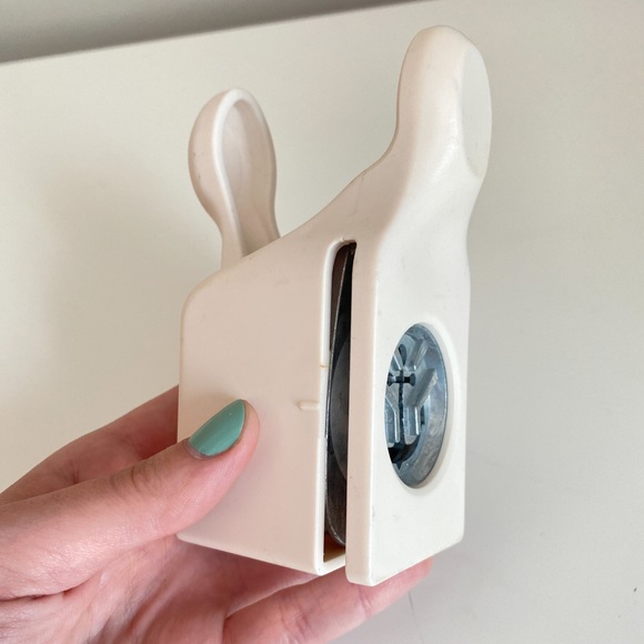 Martha Stewart Anchor Paper Punch - Picture 3 of 9